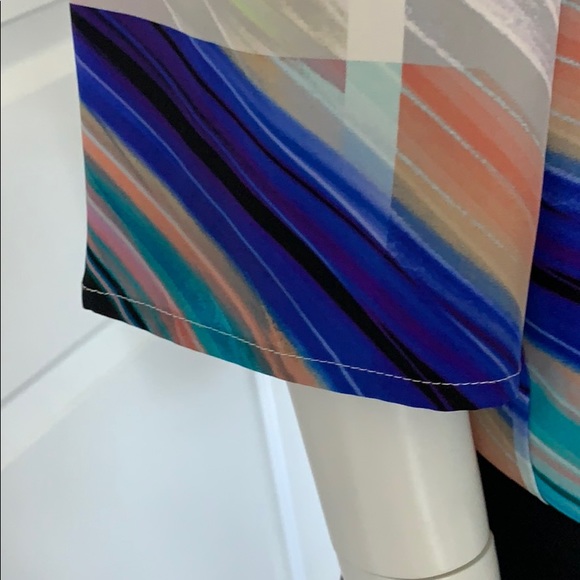 Amanda Uprichard Printed Top 100% silk Size S - Picture 7 of 13